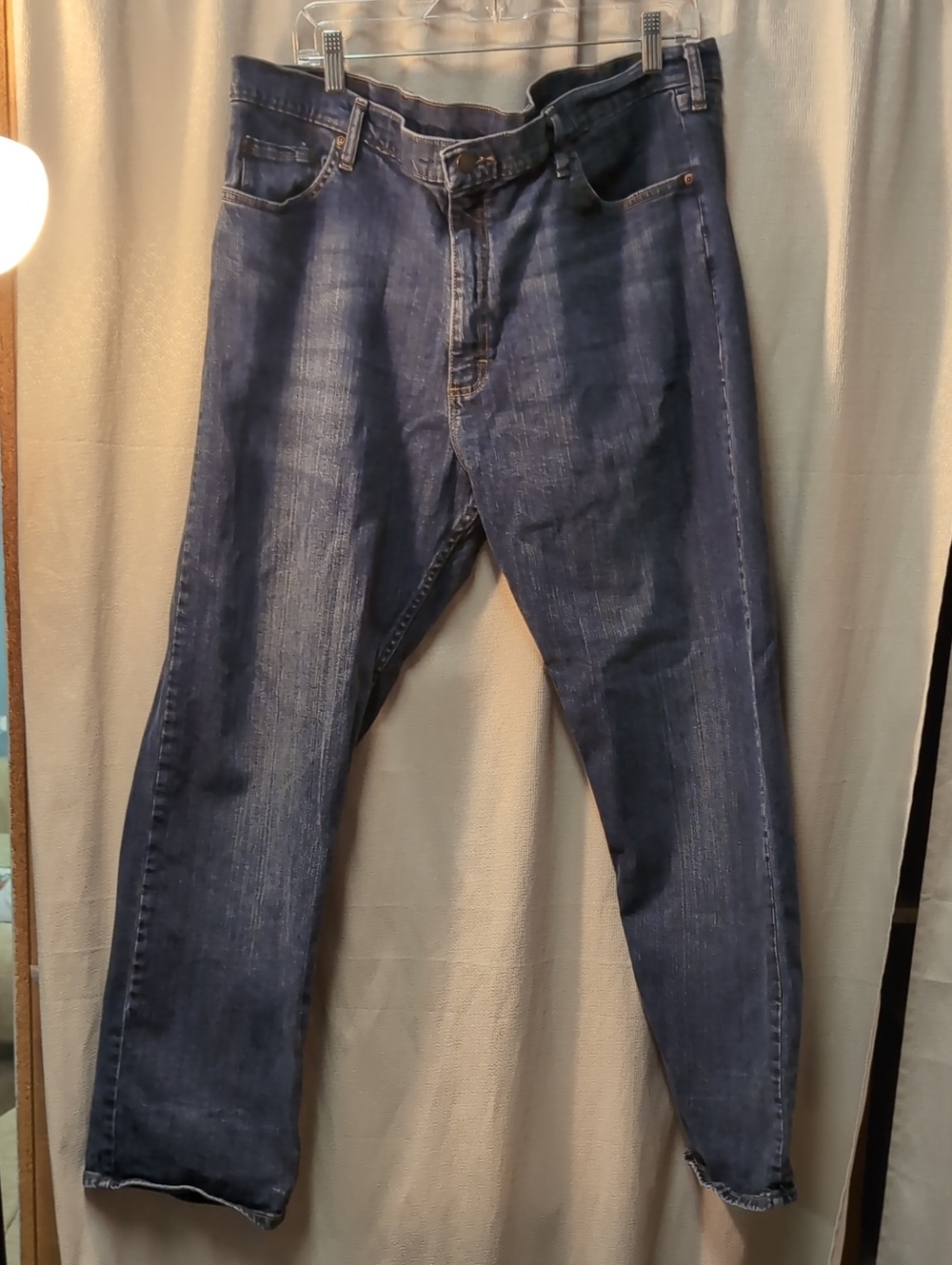 Wrangler | Men's Medium Wash Classic Denim Jeans